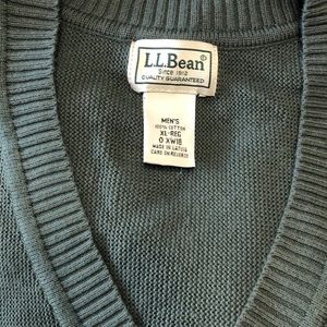 LL Bean pullover